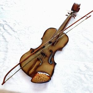 VINTAGE 3-D VIOLIN METAL with PROTECTIVE LAYER, STRINGS, BOW 25" BROWN